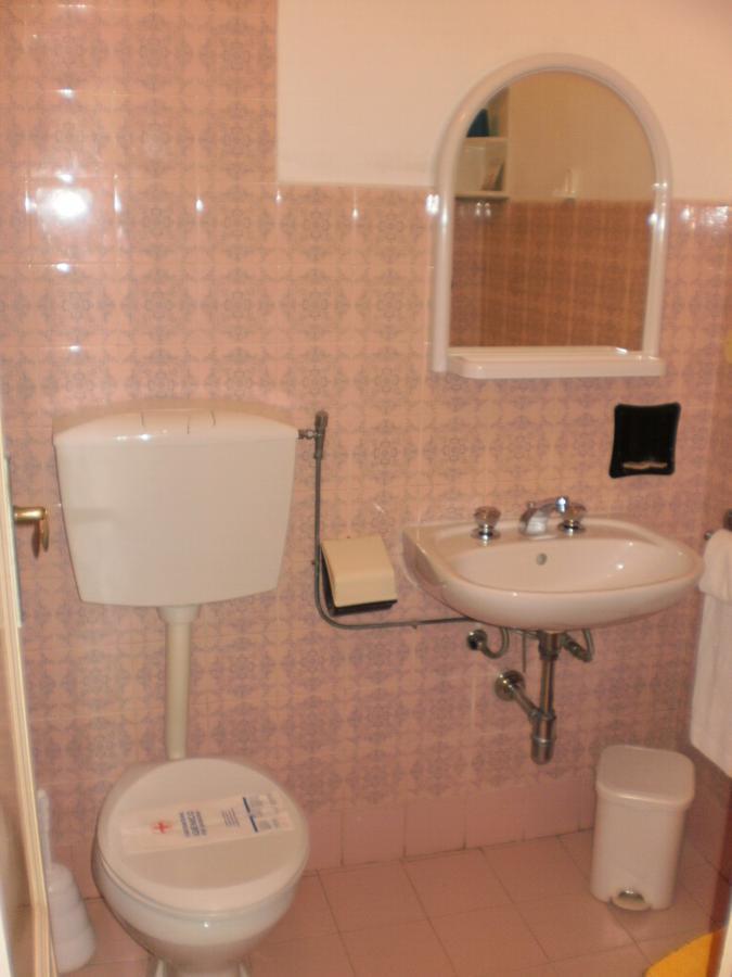 Hotel Ambra Viareggio Habitación foto
