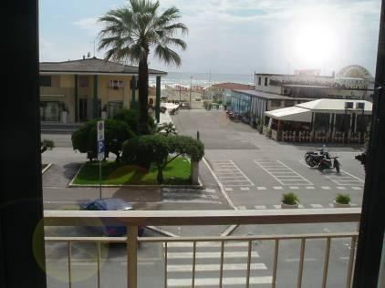 Hotel Ambra Viareggio Exterior foto